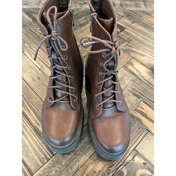 TOP Moda Brown Ankle Boots - Picture 1 of 10